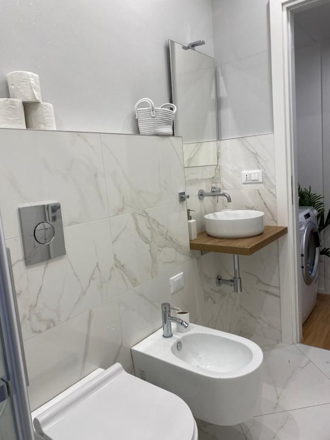 Gramsci 2 - Cozy Apartment Near Sempione Park! 米兰 外观 照片