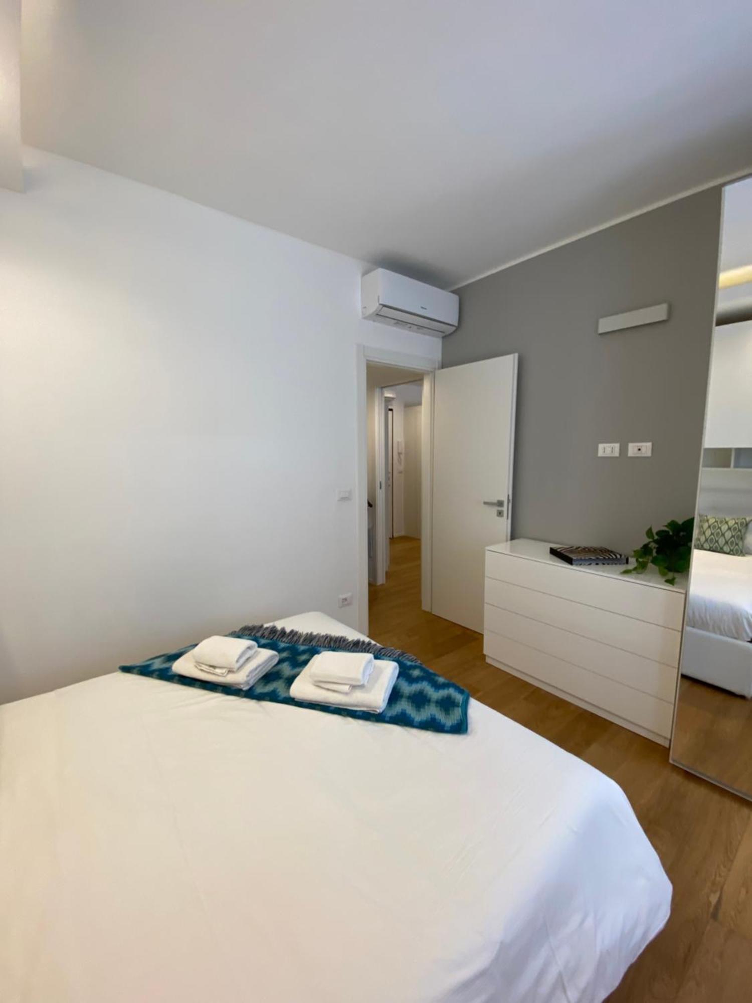 Gramsci 2 - Cozy Apartment Near Sempione Park! 米兰 外观 照片
