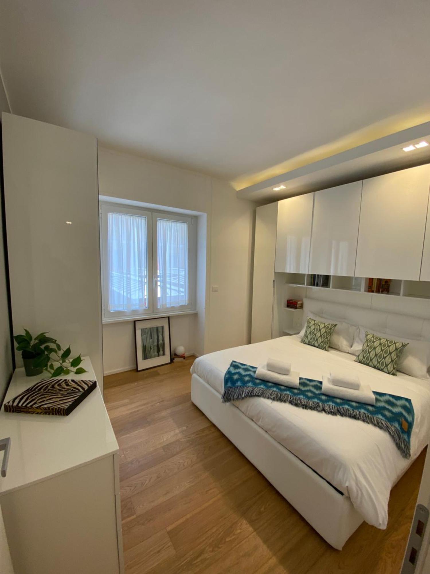 Gramsci 2 - Cozy Apartment Near Sempione Park! 米兰 外观 照片