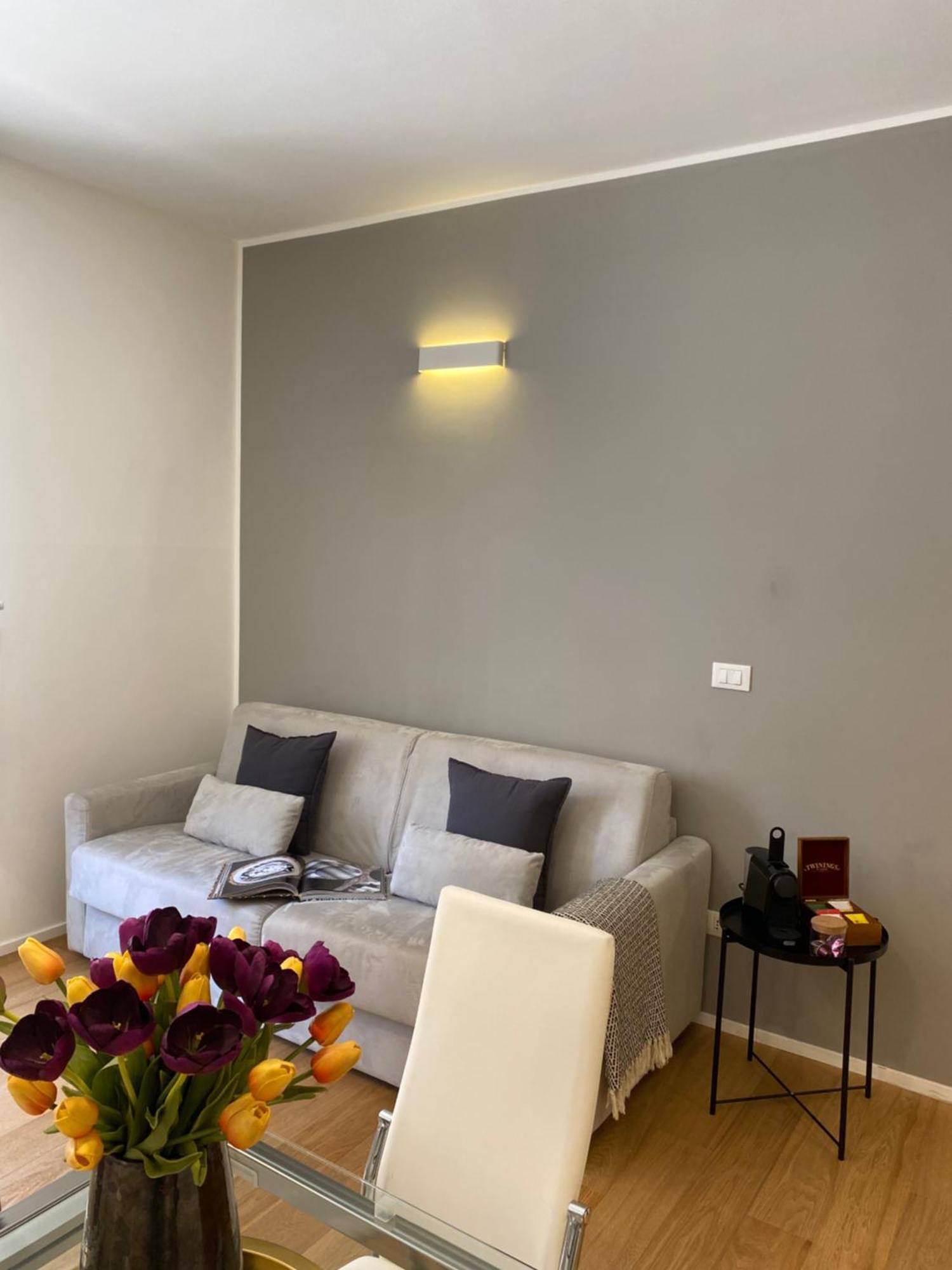 Gramsci 2 - Cozy Apartment Near Sempione Park! 米兰 外观 照片